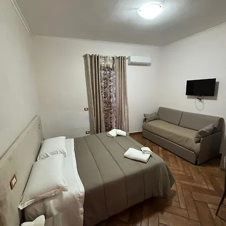 Guest house To Fly 2*