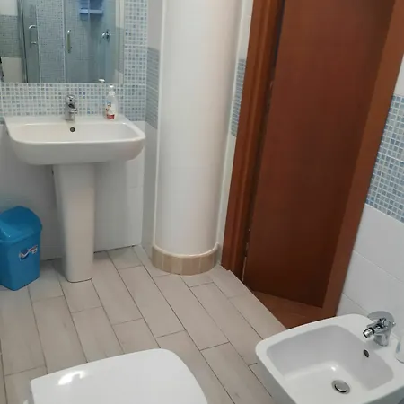 Guest house To Fly 2*